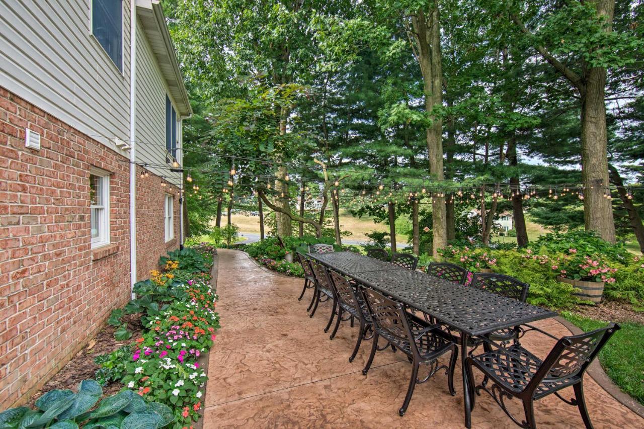 Charming With Yard And Beautiful Gardens! Apartamento Manheim